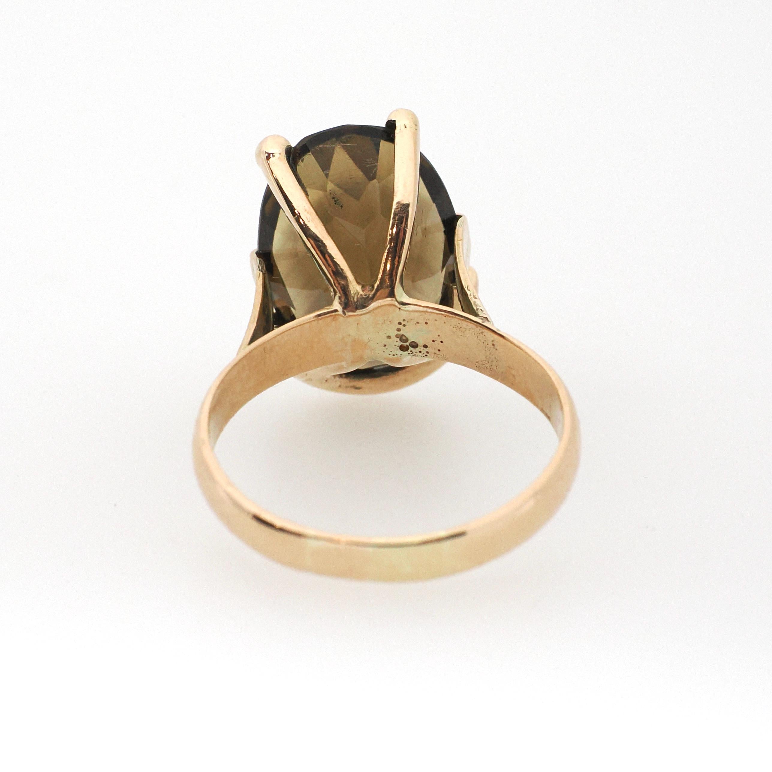 Smoky Quartz Ring - Modernist 14k Yellow Gold Oval Faceted 7.50 CT Dark Brown Gemstone - Vintage Circa 1970s Era Size 7 1/2 Fine Jewelry