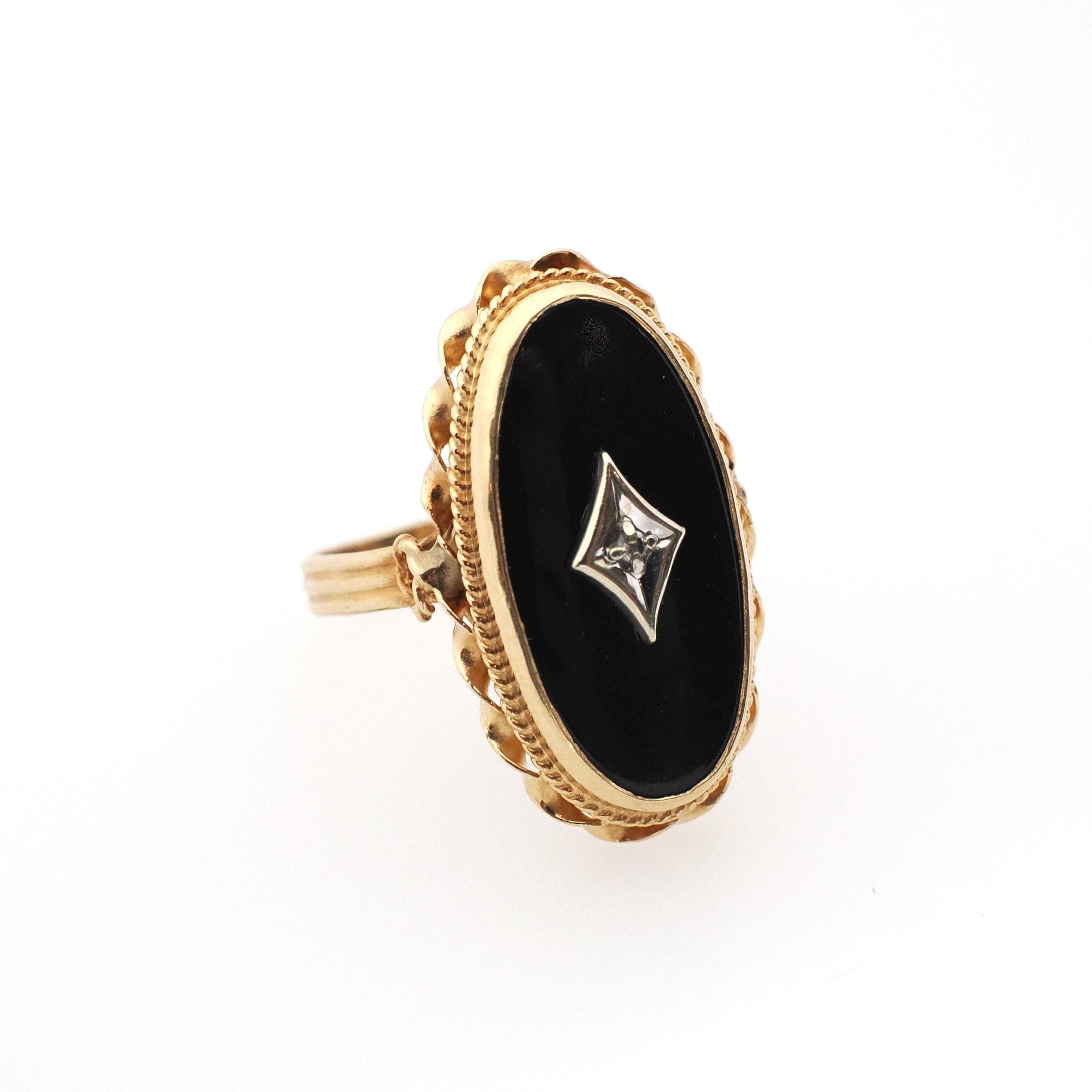 Vintage Onyx Ring - Retro 14k Yellow Gold Oval Black Chalcedony Gemstone - Circa 1960s Era Size 5 3/4 Natural .008 CT Diamond Fine Jewelry