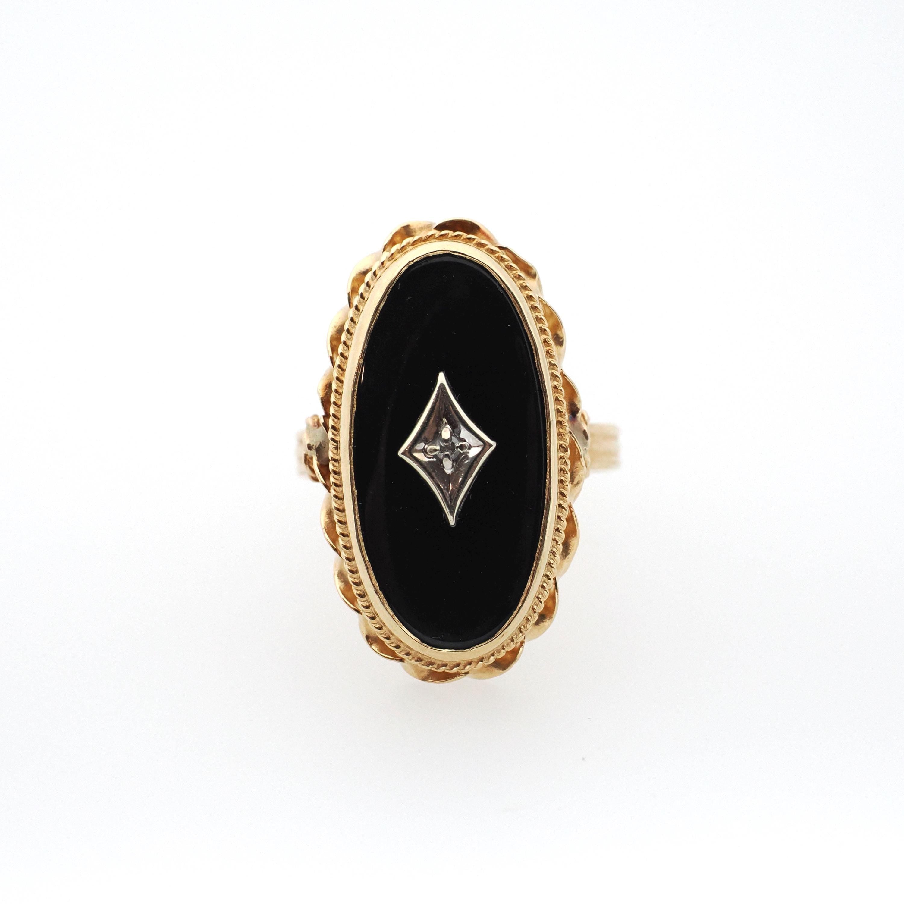 Vintage Onyx Ring - Retro 14k Yellow Gold Oval Black Chalcedony Gemstone - Circa 1960s Era Size 5 3/4 Natural .008 CT Diamond Fine Jewelry