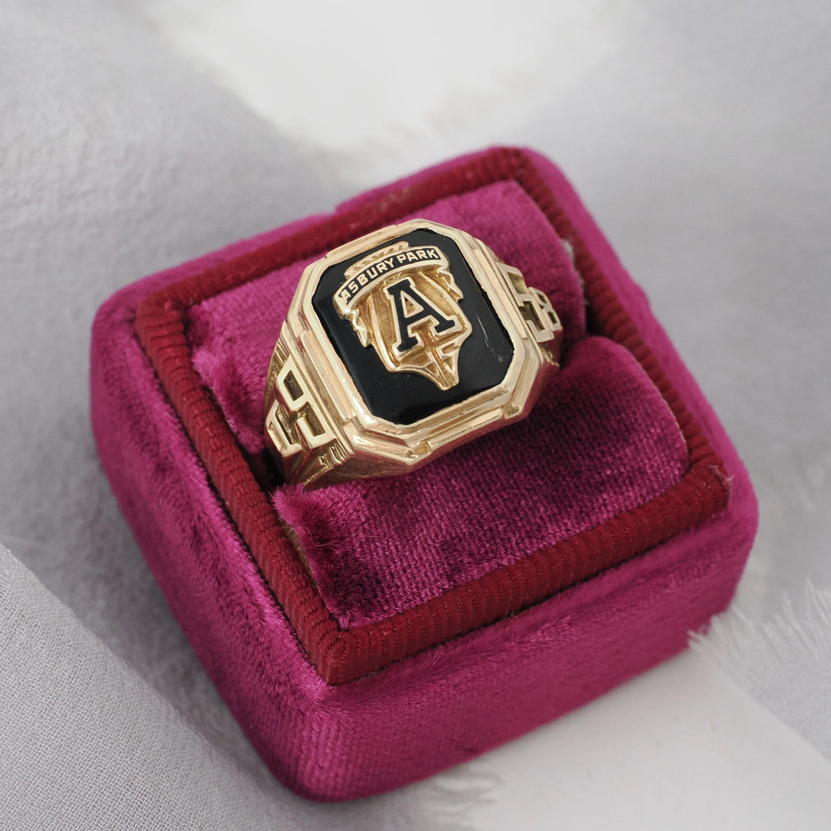 Asbury Park High School Ring - Mid Century Era 10k Yellow Gold Black Chalcedony Onyx Signet - Circa 1958 Size 6.75 EDL Initials Fine Jewelry