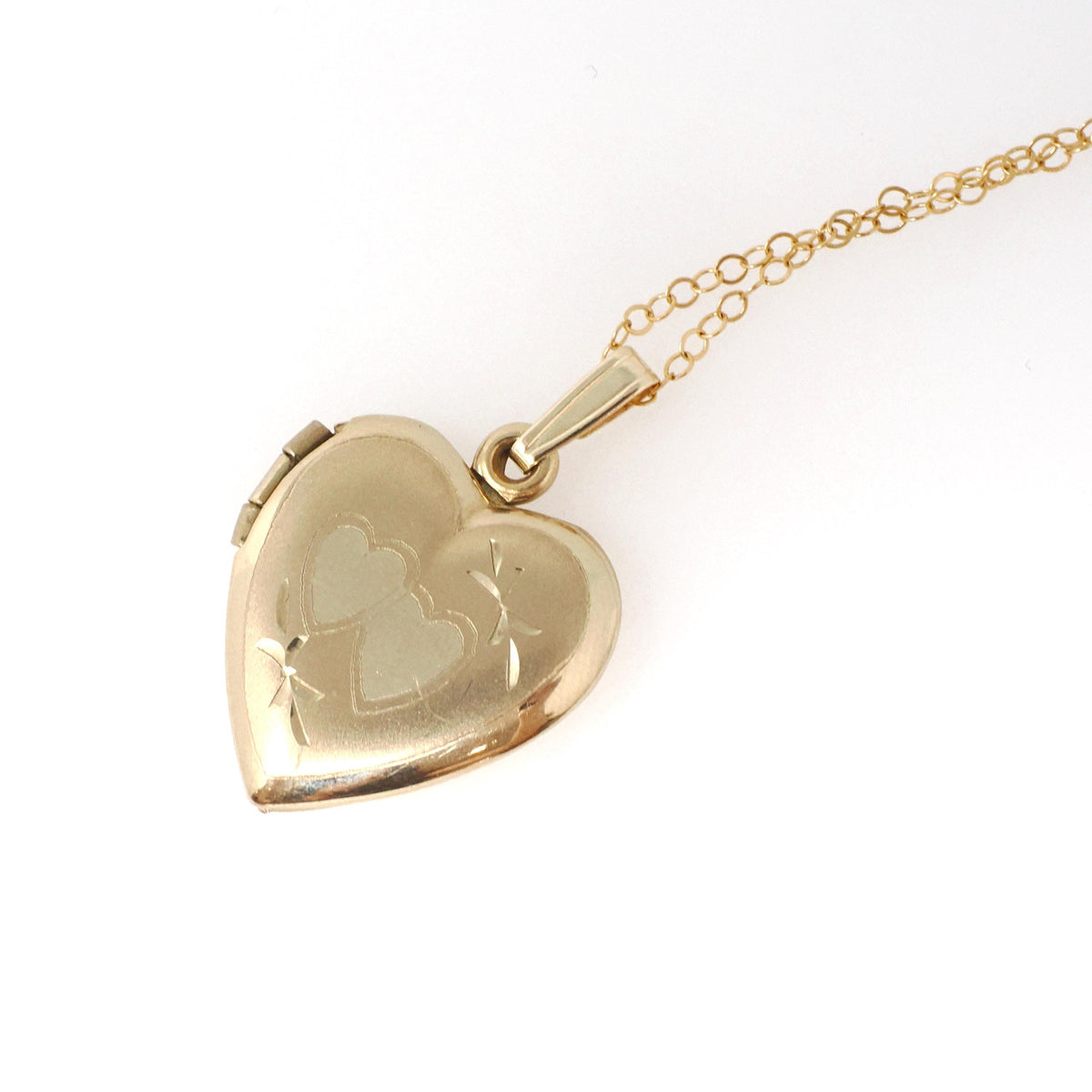Vintage Heart Locket - Mid Century 10k Yellow Gold Double Heart Pendant Necklace - Circa 1960s Fine Sweetheart Keepsake Photograph Jewelry