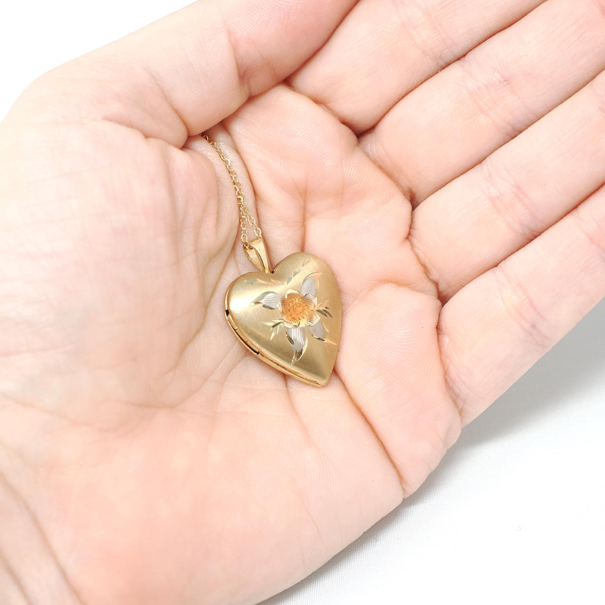 Estate Heart Locket - Modern 10k Yellow Gold Engraved Flower Leaf Design Necklace Pendant - Circa 2000's Era Photograph Keepsake PPC Jewelry