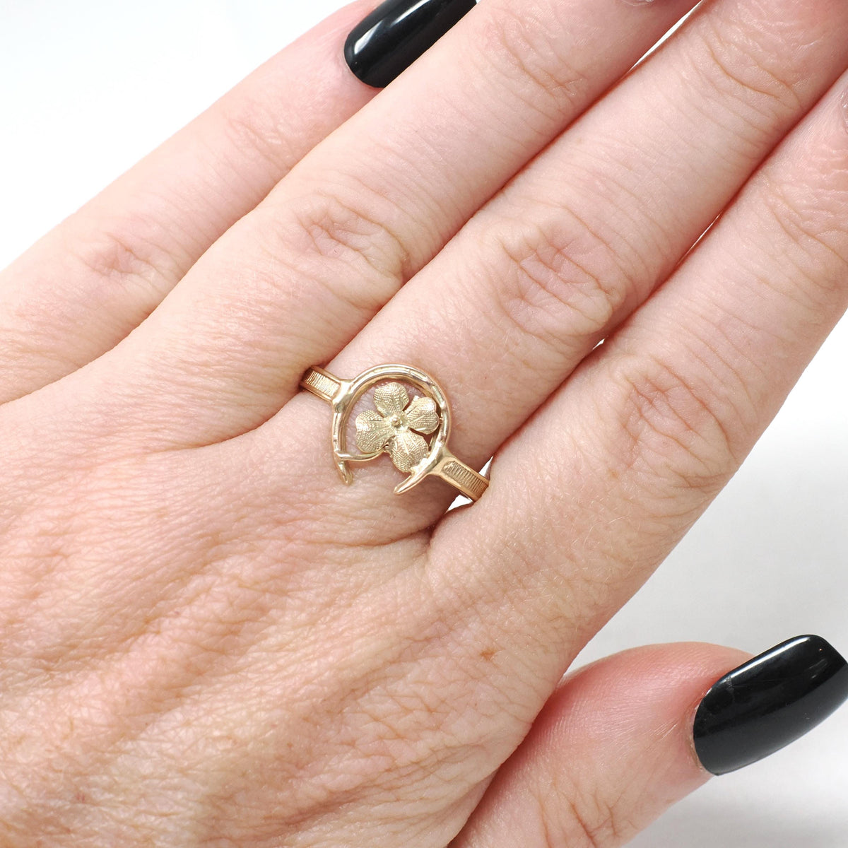 Vintage Equestrian Ring - Mid Century 14k 10k Yellow Gold Horseshoe Clover Design - Circa 1950s Era Size 8 Fine Horse Luck Statement Jewelry