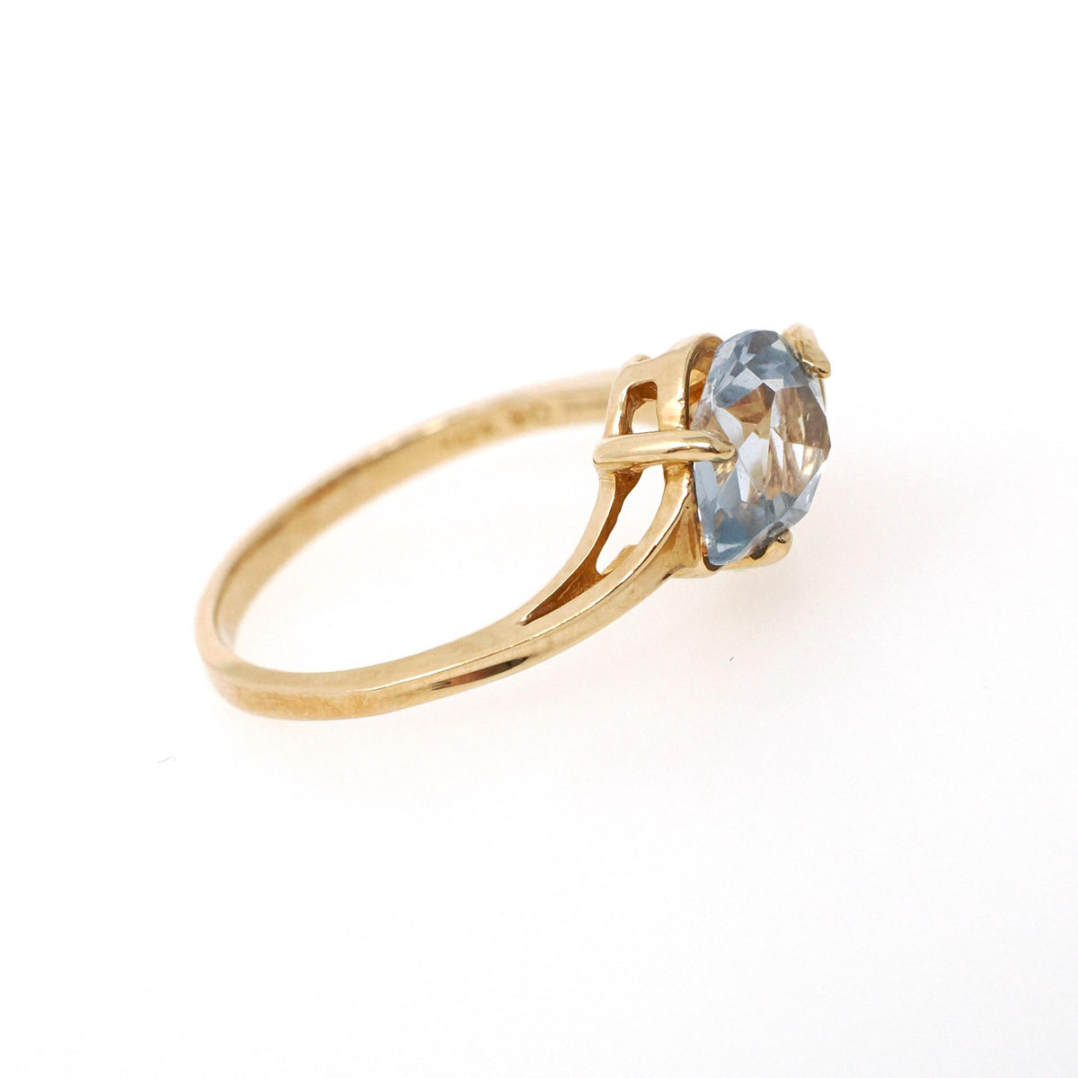 Created Spinel Ring - Modernist 10k Yellow Gold Light Blue Heart Stone - Vintage Circa 1970s Size 7 Asymmetrical Bypass Style Fine Jewelry