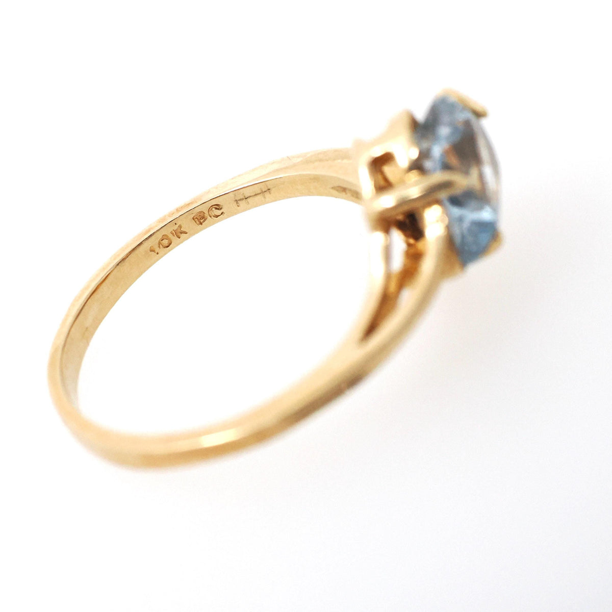 Created Spinel Ring - Modernist 10k Yellow Gold Light Blue Heart Stone - Vintage Circa 1970s Size 7 Asymmetrical Bypass Style Fine Jewelry