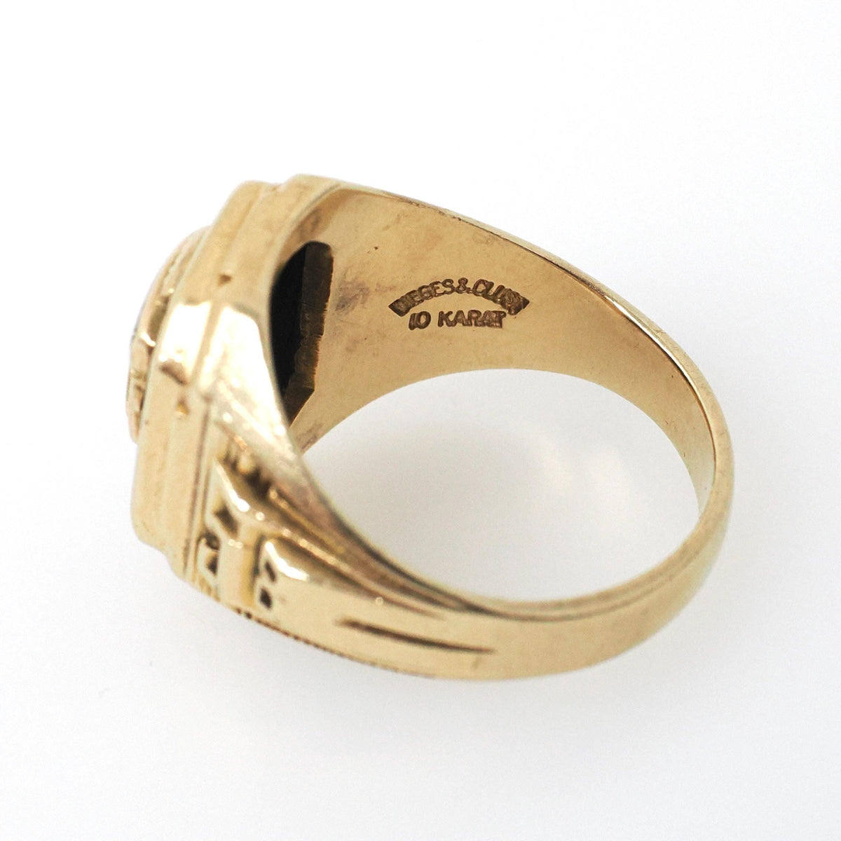Asbury Park High School Ring - Mid Century Era 10k Yellow Gold Black Chalcedony Onyx Signet - Circa 1958 Size 6.75 EDL Initials Fine Jewelry