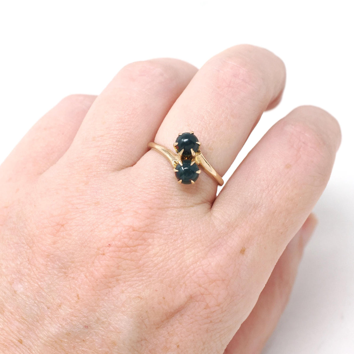 Antique Bloodstone Ring - Edwardian 10k Yellow Gold Round Dark Green Red Gems - Circa 1910s Era Size 6 1/4 Heliotrope Bypass Fine Jewelry