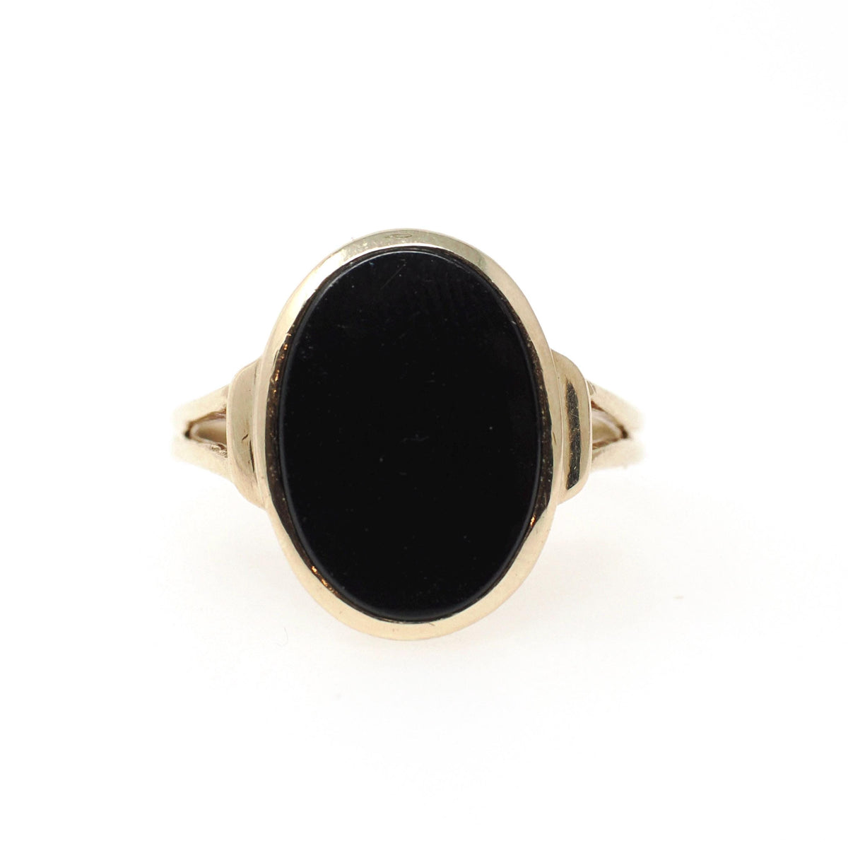 Mid Century Onyx Ring - Vintage 10k Yellow Gold Black Chalcedony Solitaire Gemstone Shield - Circa 1960s Era Size 6 Fine Statement Jewelry