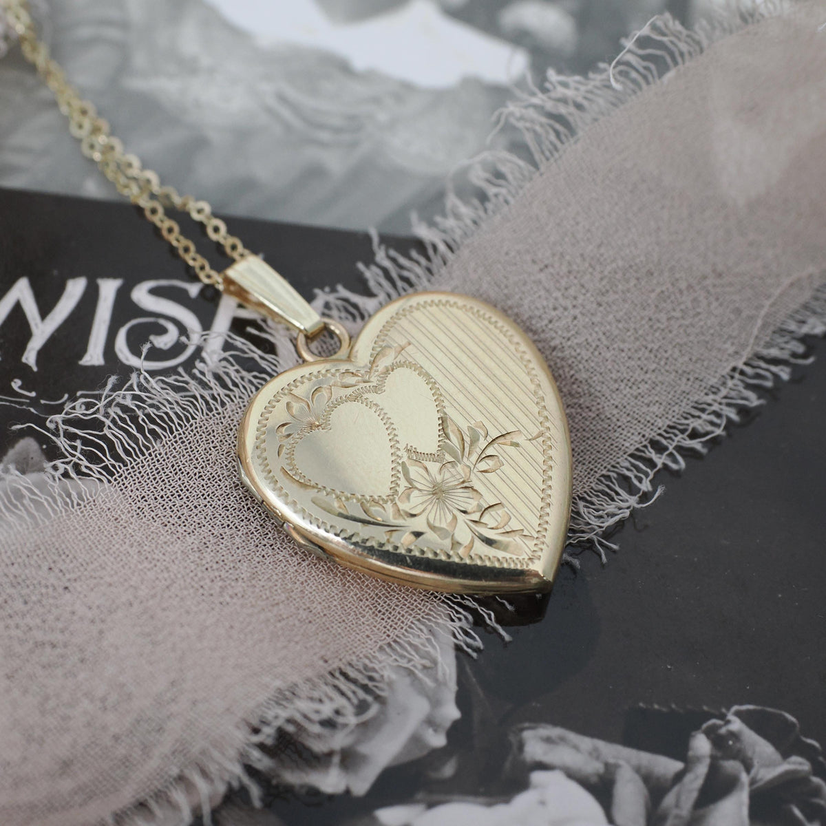 Vintage Heart Locket - Mid Century 10k Yellow Gold Double Heart Pendant Necklace - Circa 1960s Fine Sweetheart Keepsake Photograph Jewelry