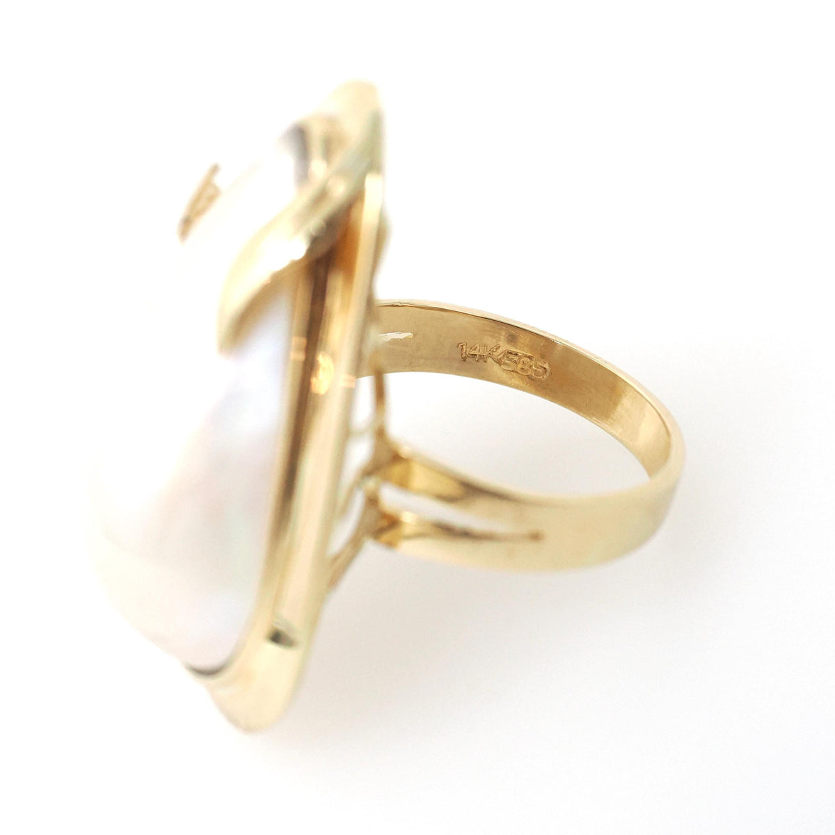 Vintage Mabe Pearl Ring - Contemporary Era 14K Yellow Gold Cultured Organic Gemstone - Circa 1990s Size 6 3/4 June Birthstone Fine Jewelry