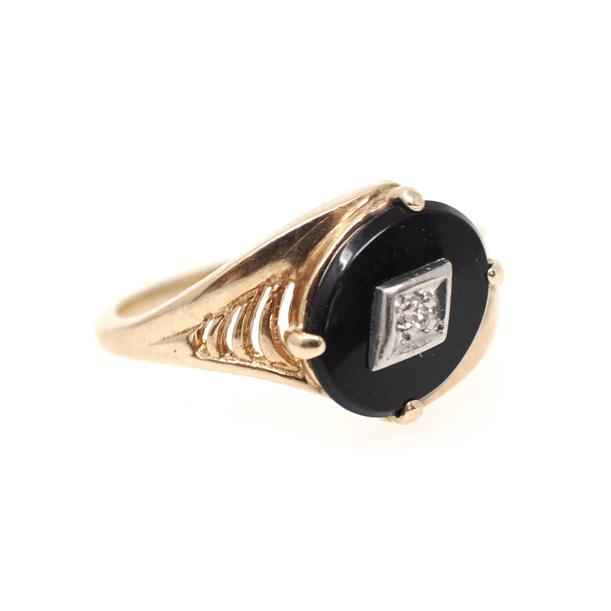 Vintage Onyx Ring - Retro 10k Yellow Gold Oval Black Chalcedony Gemstone - Circa 1940s Size 5 3/4 Natural .01 CT Diamond Bypass Fine Jewelry