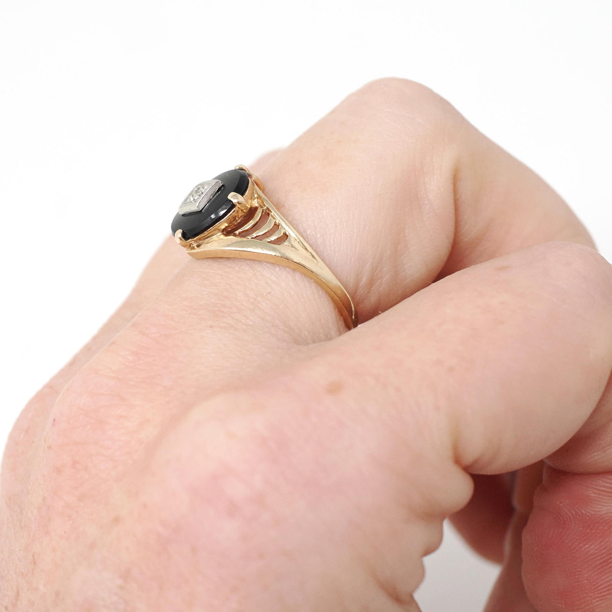 Vintage Onyx Ring - Retro 10k Yellow Gold Oval Black Chalcedony Gemstone - Circa 1940s Size 5 3/4 Natural .01 CT Diamond Bypass Fine Jewelry