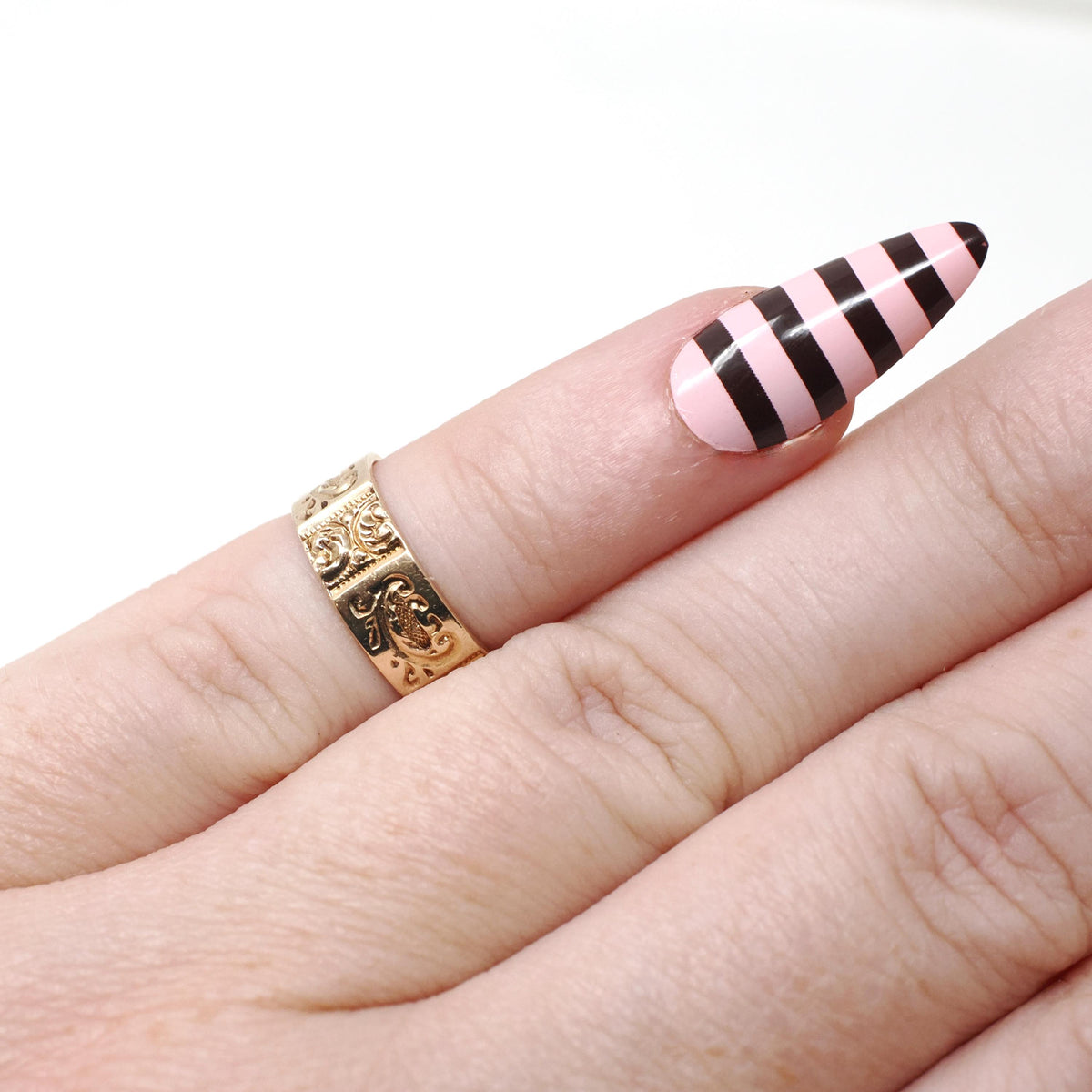 Antique Baby Cigar Band - Edwardian 10k Yellow Gold Decorative Flower Eternity Design Midi Ring - Circa 1900s Size 1 Children's Fine Jewelry