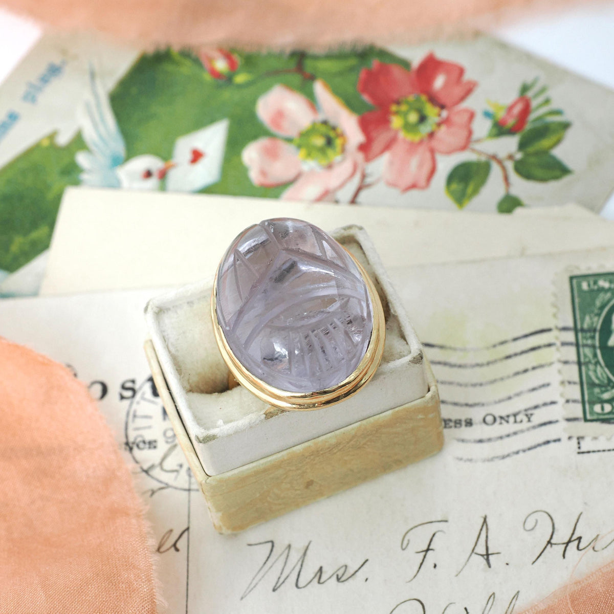 Vintage Scarab Ring - Mid Century 14k & 10k Yellow Gold Oval Carved Natural Amethyst Gem - Circa 1960s Size 9 Egyptian Revival Fine Jewelry