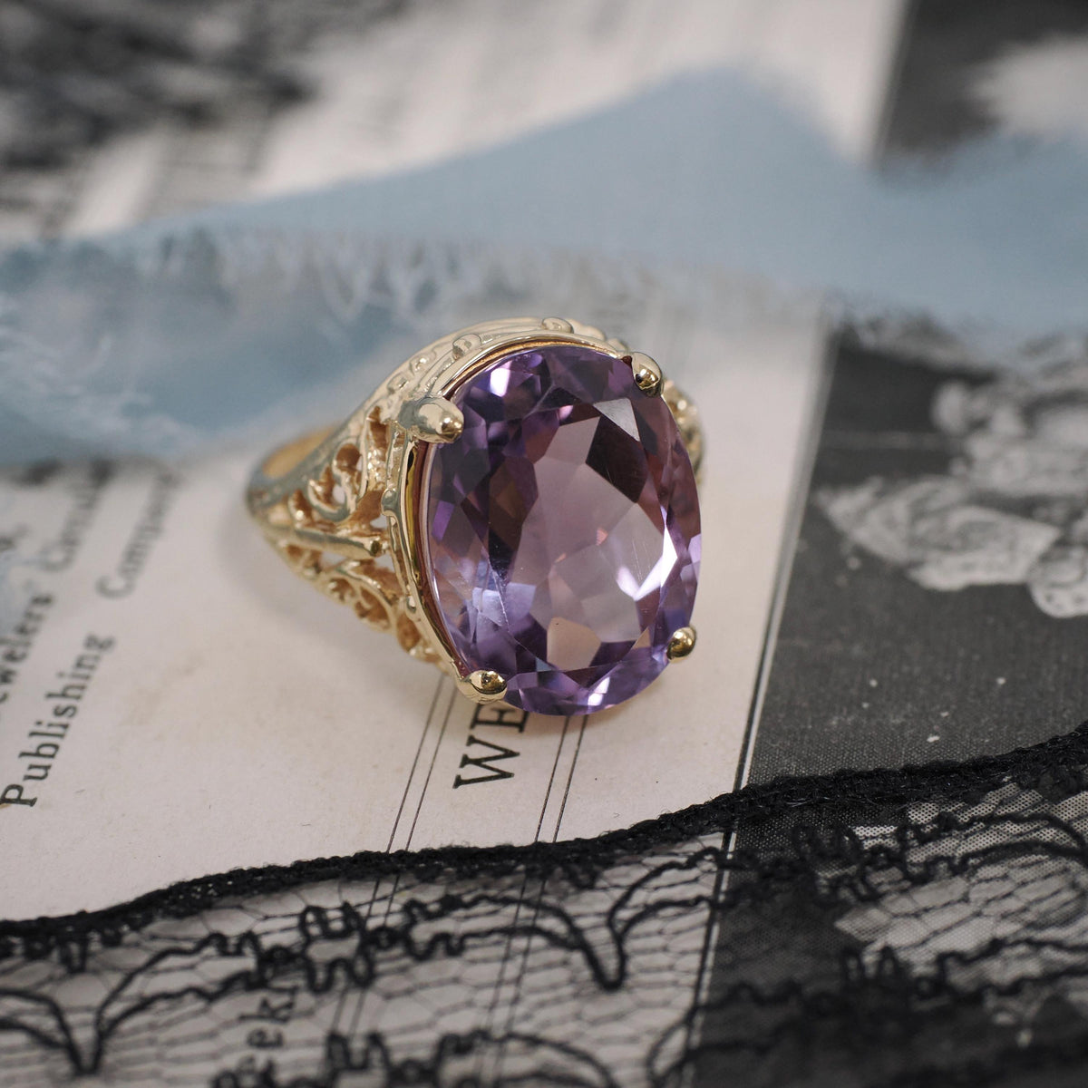 Amethyst Filigree Ring - Contemporary 10k Yellow Gold Oval Natural Purple Gemstone - Circa 2000s Size 8 February Birthstone Jewelry