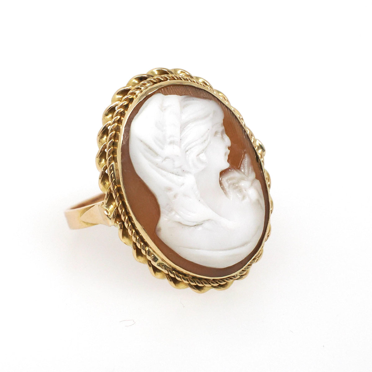 Vintage Cameo Ring - Modernist 18k Yellow Gold Carved Shell Twisted Rope Solitaire - Circa 1970s Size 6.5 Neoclassical Portrait Fine Jewelry