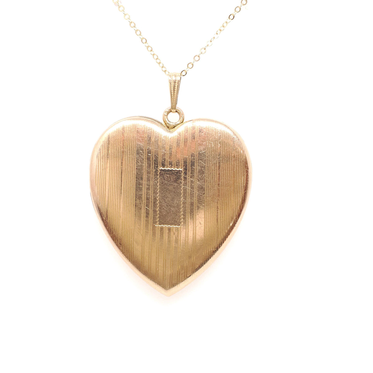 Vintage Heart Locket - Retro Gold Filled Pinstripe Style Design Large Pendant Necklace - Circa 1940s Era Photograph Keepsake 40s Jewelry