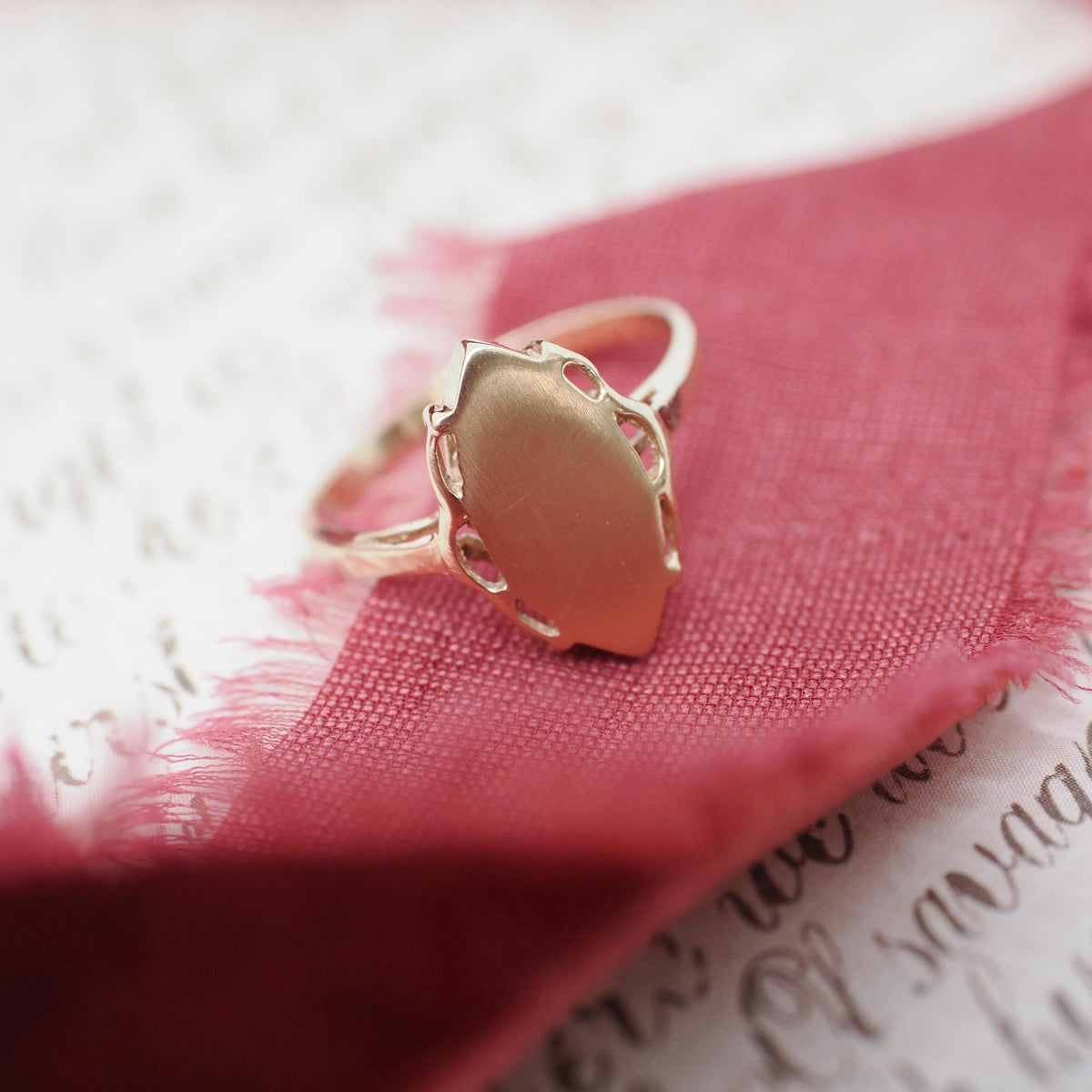 Blank Signet Ring - Modernist 10k Yellow Gold Navette Marquise Scallop Shield - Vintage Circa 1970s Size 4 3/4 Personalizable Fine Jewelry