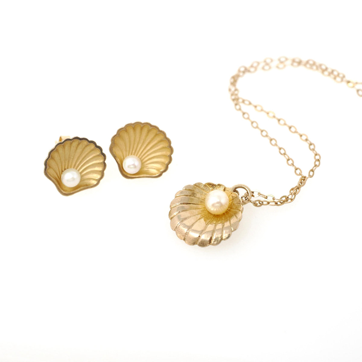 Seashell Jewelry Set - Contemporary 9k Yellow Gold Matching Cultured Pearl Necklace & Earrings - Vintage Estate Accessory Fine Jewelry