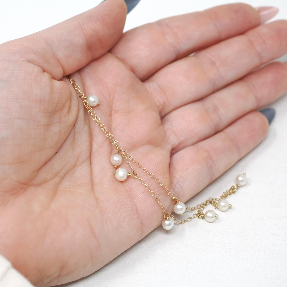 Cultured Pearl Necklace - Contemporary 14k Yellow Gold Dangling Dainty Fringe Cable Link Chain - Circa 1990s Era 18 Inch Fine Luster Jewelry