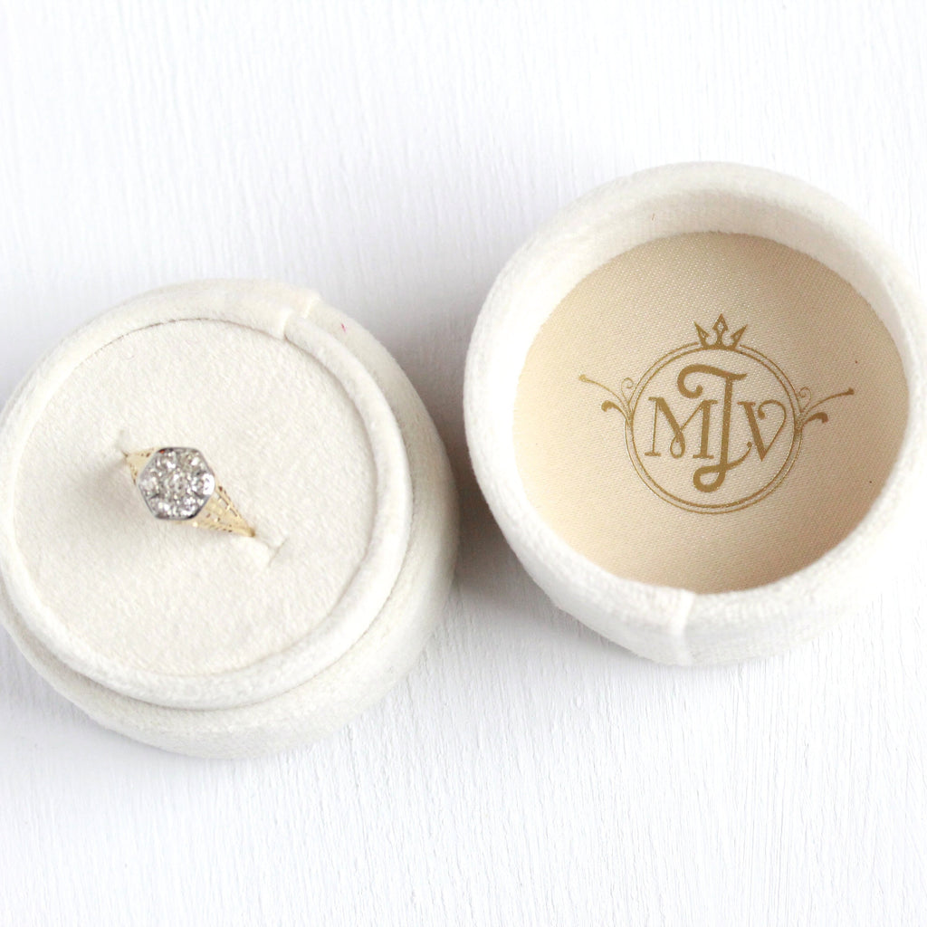 Cream Ring Box - Vintage Inspired MJV Round Velvet Plush Single Slot Engagement Ring Prop - Maejean Proposal Photoshoot Jewelry Accessory