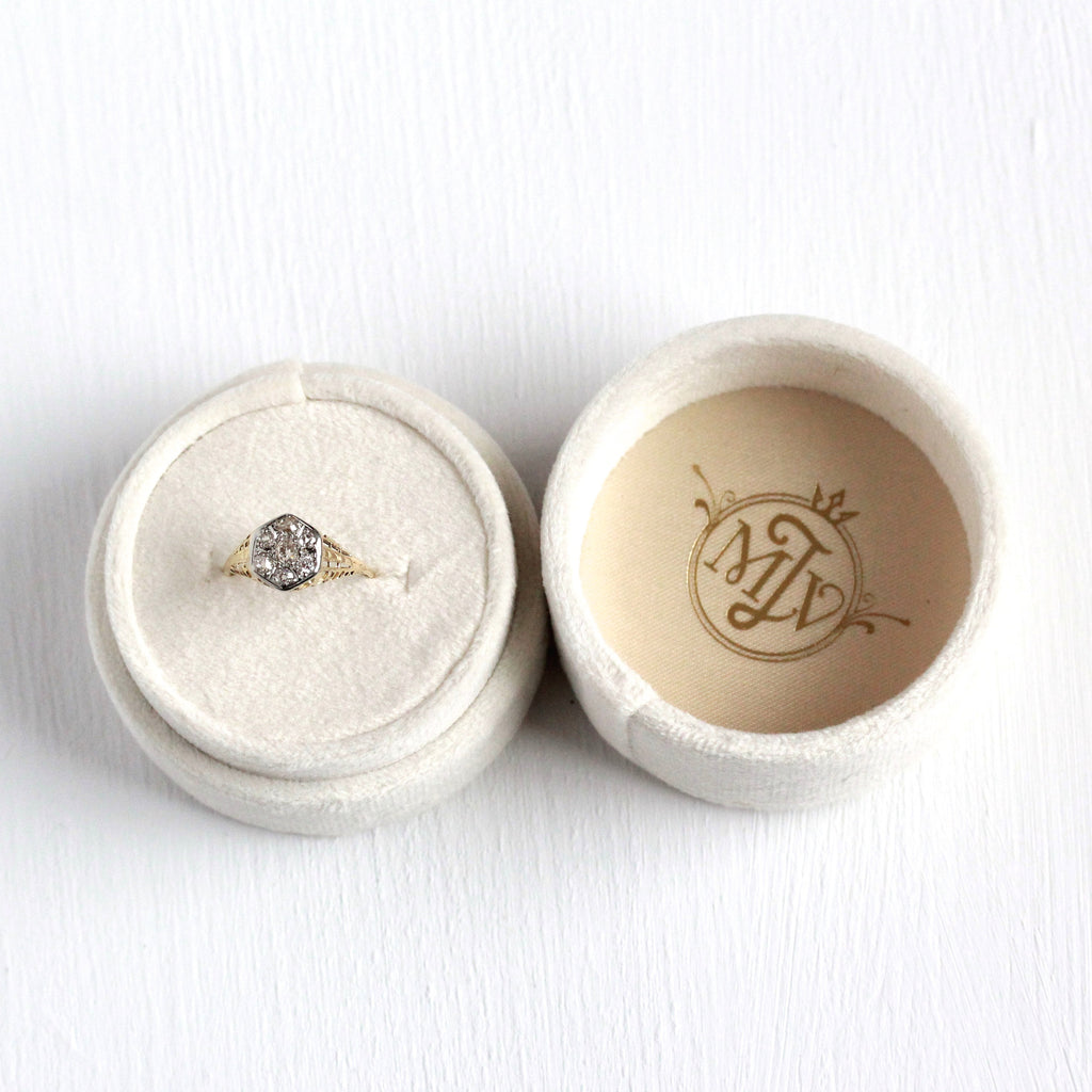 Cream Ring Box - Vintage Inspired MJV Round Velvet Plush Single Slot Engagement Ring Prop - Maejean Proposal Photoshoot Jewelry Accessory