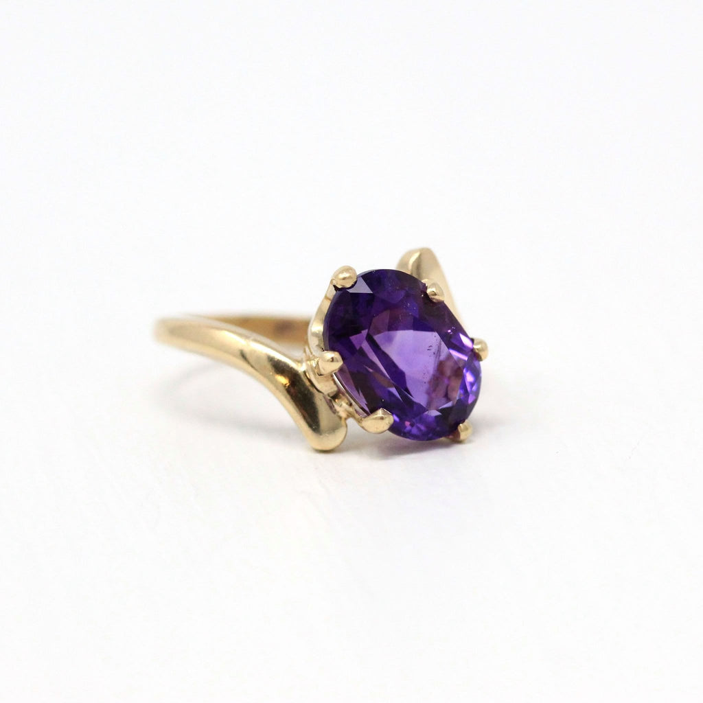 Sale - Vintage Amethyst Ring - Retro 10k Yellow Gold Oval Faceted Genuine Purple 2.26 CT Gem - 1960s Size 3 3/4 February Birthstone Jewelry