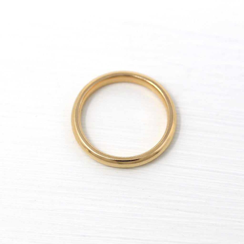 Sale - Modern Wedding Band - Estate 14k Yellow Gold Unadorned Polished Stacking Ring - Circa 2000s Era Y2K Size 7 Unisex Statement Jewelry
