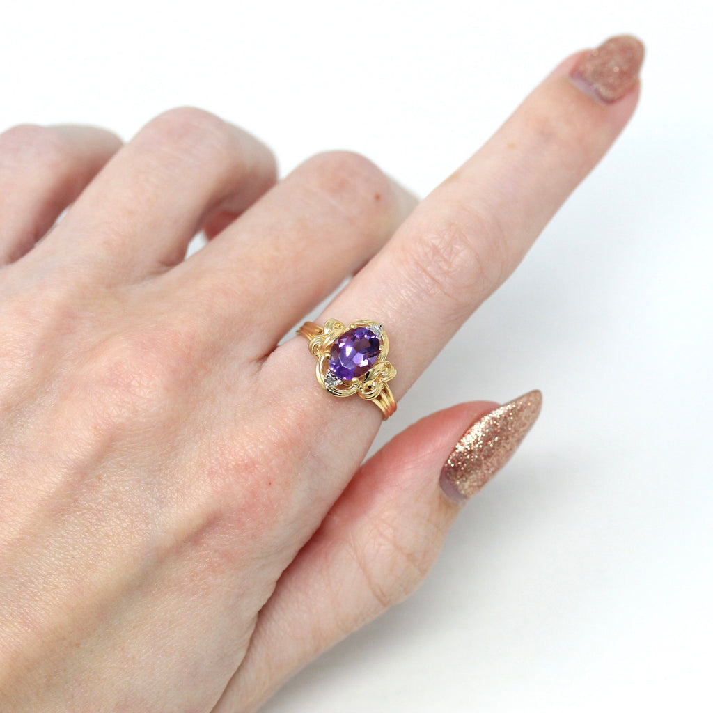 Sale - Estate Amethyst Ring - Modern 10k Yellow Gold Purple 1+ CT Oval Cut Gemstone - Circa 2000s Y2K Era Size 6.25 Genuine February Jewelry