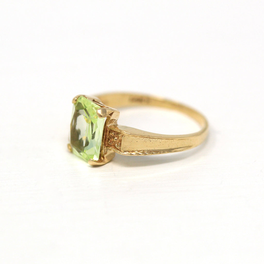 Created Spinel Ring - Retro Era 14k Yellow Gold Faceted 1.57 CT Light Green Stone - Vintage Circa 1940s Era Size 4 Petite Pinky Fine Jewelry