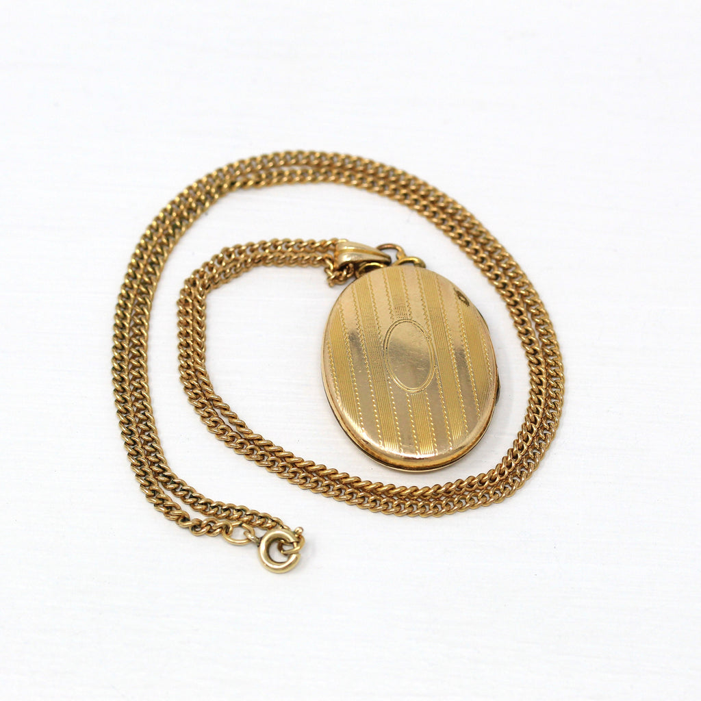 Vintage Photo Locket - Retro Gold Filled Oval Engraved Designs Pendant Necklace - Circa 1940s Era Original Photographs Keepsake 40s Jewelry