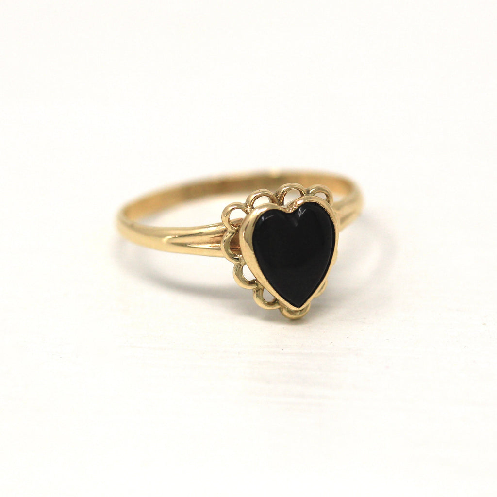 Onyx Heart Ring - Vintage 10k Yellow Gold Black Gemstone - Circa 1940s Era Size 5 1/2 Fine PSCO 40s Scalloped Dainty Stacking Jewelry