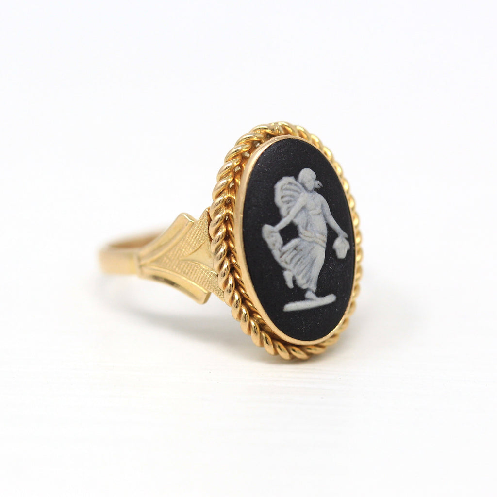 Vintage Wedgwood Ring - 14k Yellow Gold Black & White Oval Cameo Women Statement - Retro 1960s Victorian Revival 60s Size 7 1/2 Fine Jewelry