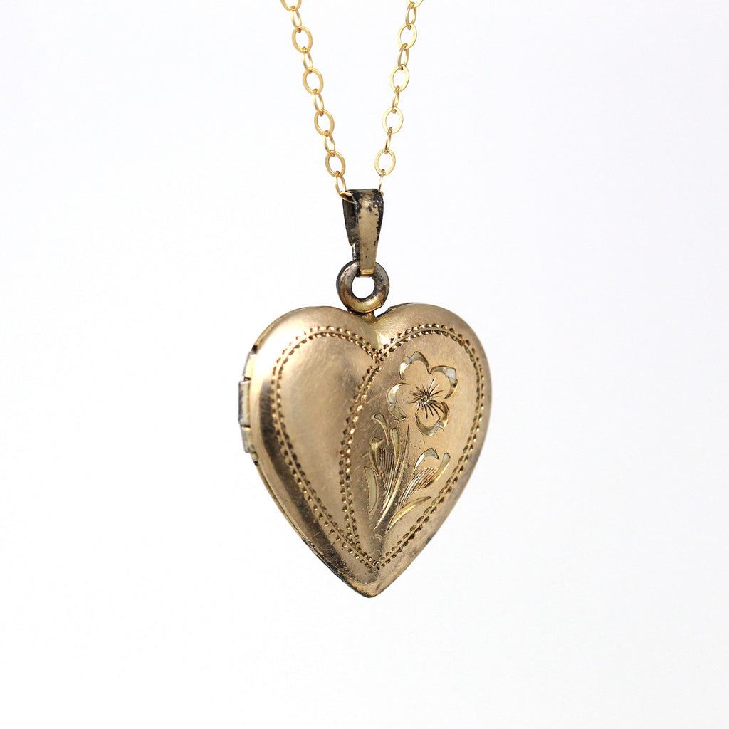 Vintage Heart Locket - Retro 10k Gold Filled On Sterling Silver Flowers Pendant Necklace - Circa 1940s Era Keepsake Photograph 40s Jewelry