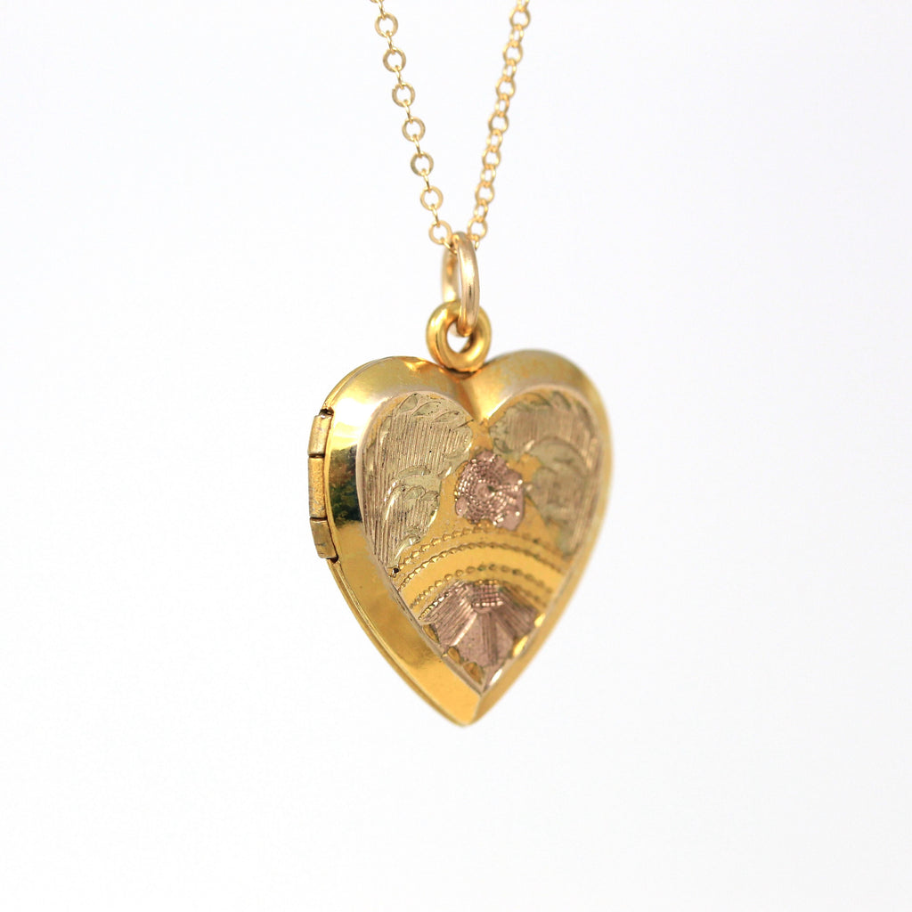 Vintage Heart Locket - Retro 12k Gold Filled Rose Gold Flower Designs Pendant Necklace - Circa 1940s Era Photograph Keepsake 40s Jewelry