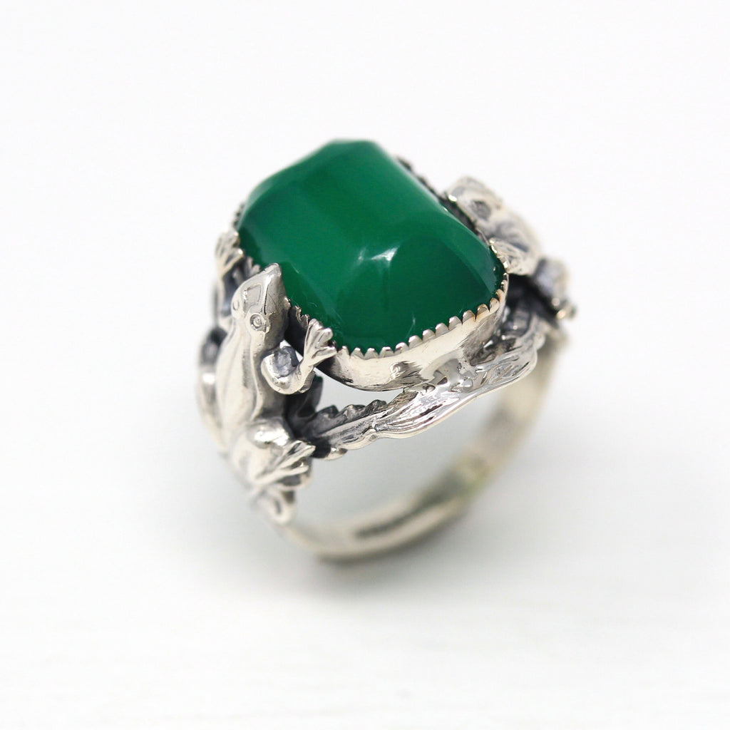 Vintage Frog Ring - Vintage Sterling Silver Green Chalcedony Statement - 1930s Green Gemstone Rare 30s Size 5 1/2 Animal Unique Jewelry