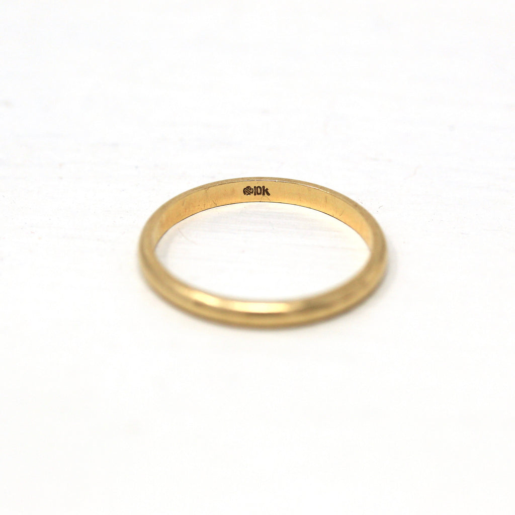 Vintage Wedding Band - Retro 10k Yellow Gold Unadorned Plain Simple Polished Ring - Circa 1960s Era Size 6.25 Unisex Stacking Fine Jewelry