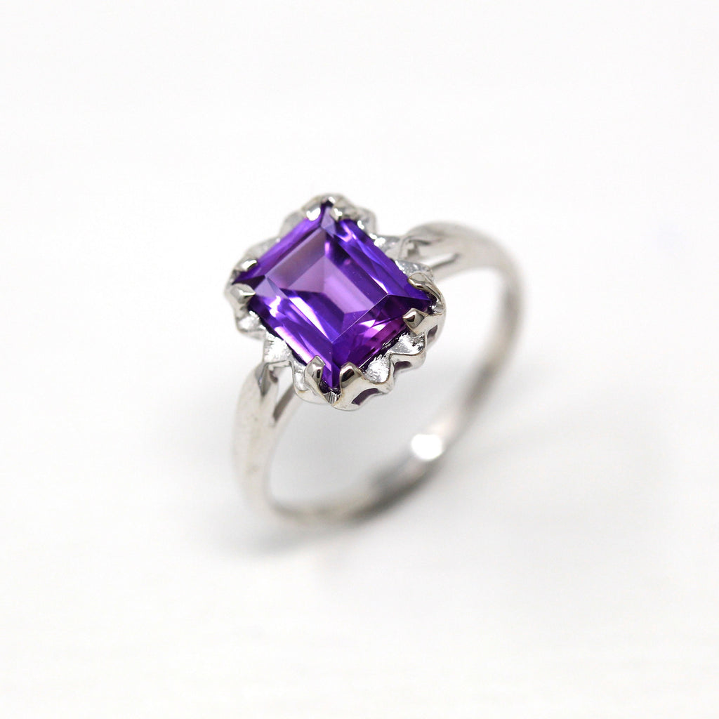 Created Color Change Sapphire Ring - Mid Century 10k White Gold Purple Pink 2.11 CT Stone - Circa 1950s Size 5 1/4 Fine Statement Jewelry