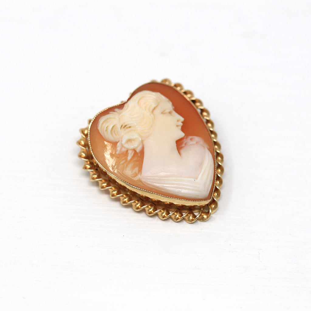 Vintage Cameo Brooch - Retro 10k Yellow Gold Carved Shell Heart Shaped Pin - Circa 1940s Era Statement Fashion Accessory Fine 40s Jewelry