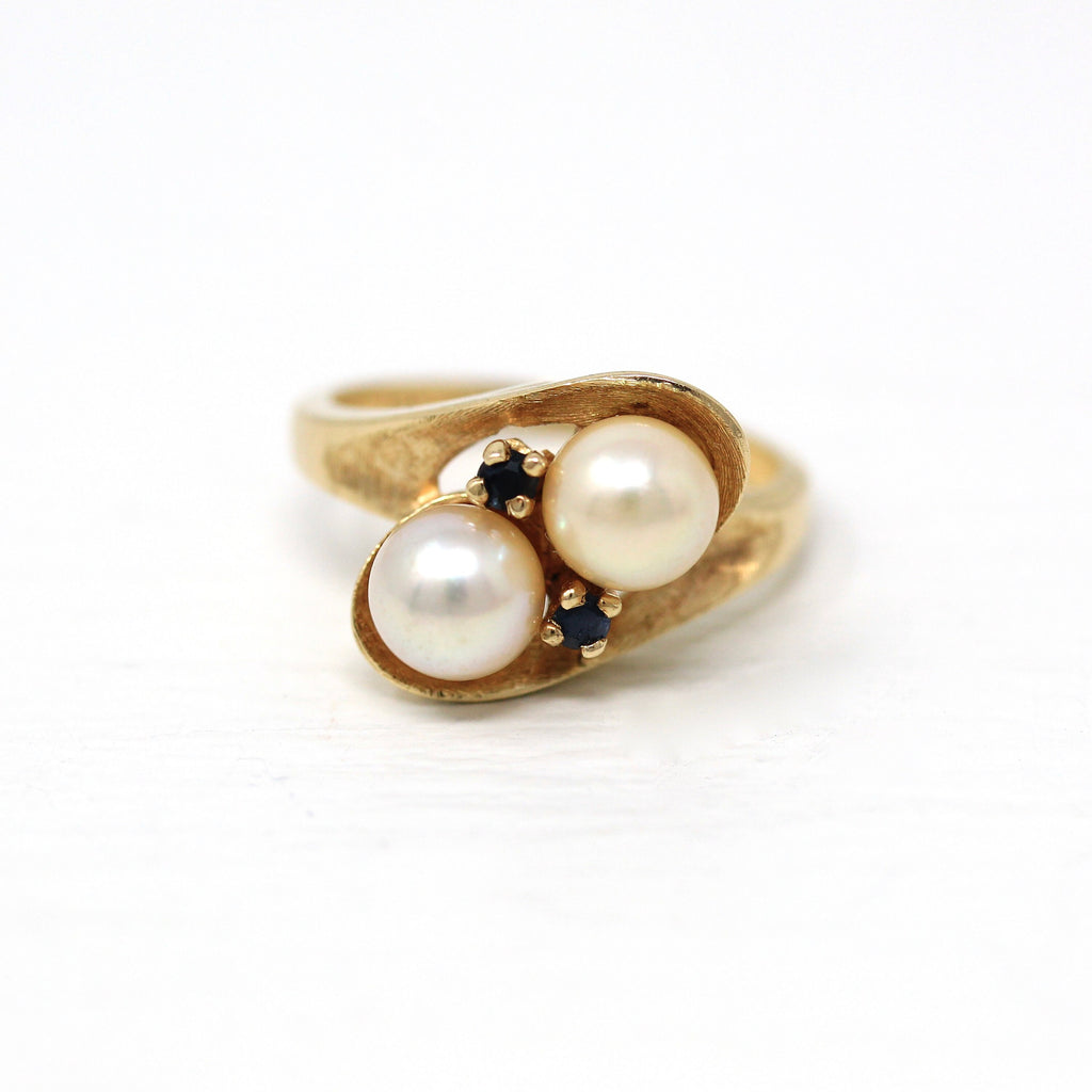 Cultured Pearl Ring - Retro Era 14k Yellow Gold Toi Et Moi Sapphire Gem Bypass Style - Vintage 1960s Size 5 June Birthstone Fine 60s Jewelry