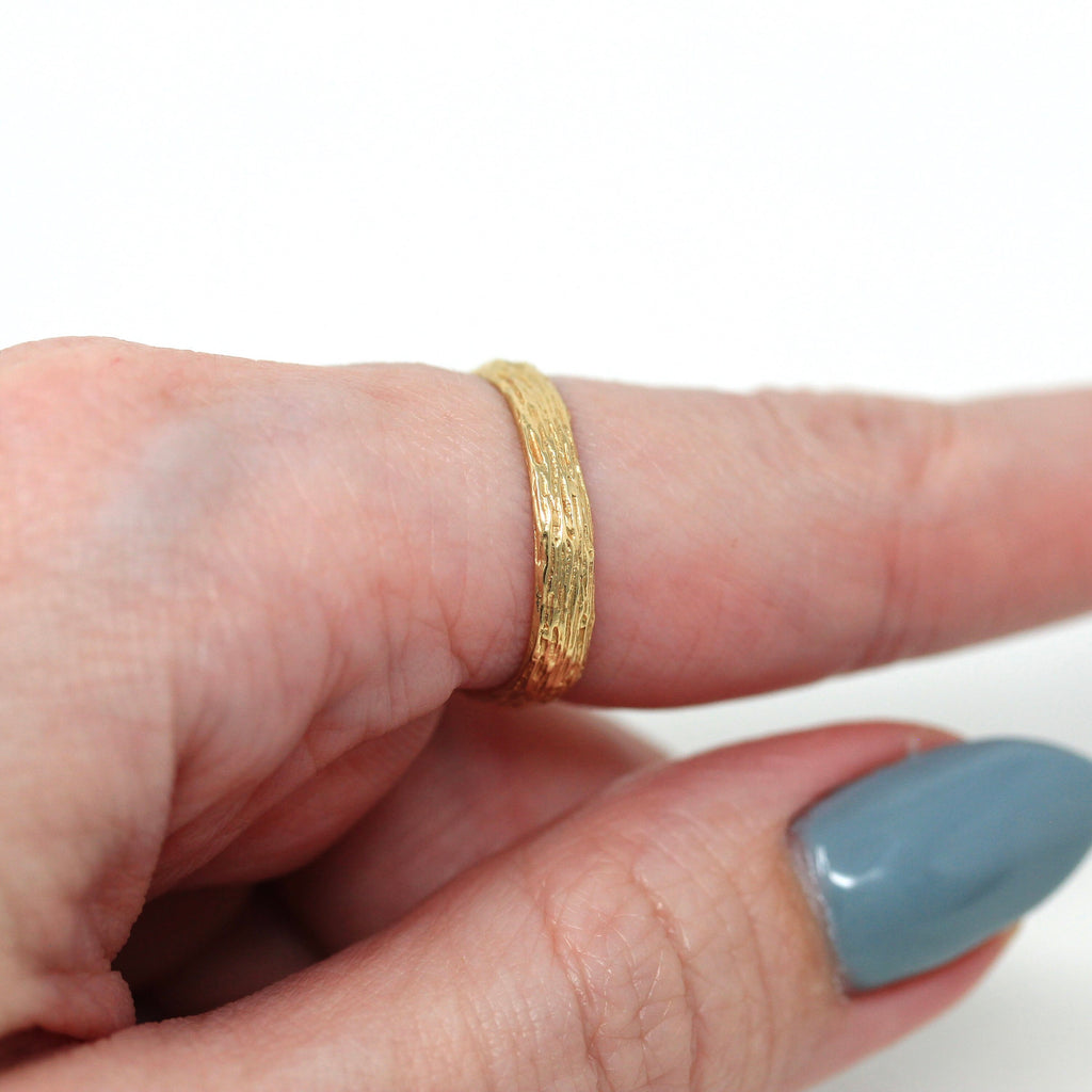 Retro Wedding Band - Vintage 14k Yellow Gold Textured Curved Brutalist Style Ring - Circa 1970s Era Size 5 1/2 Branch Natural Fine Jewelry