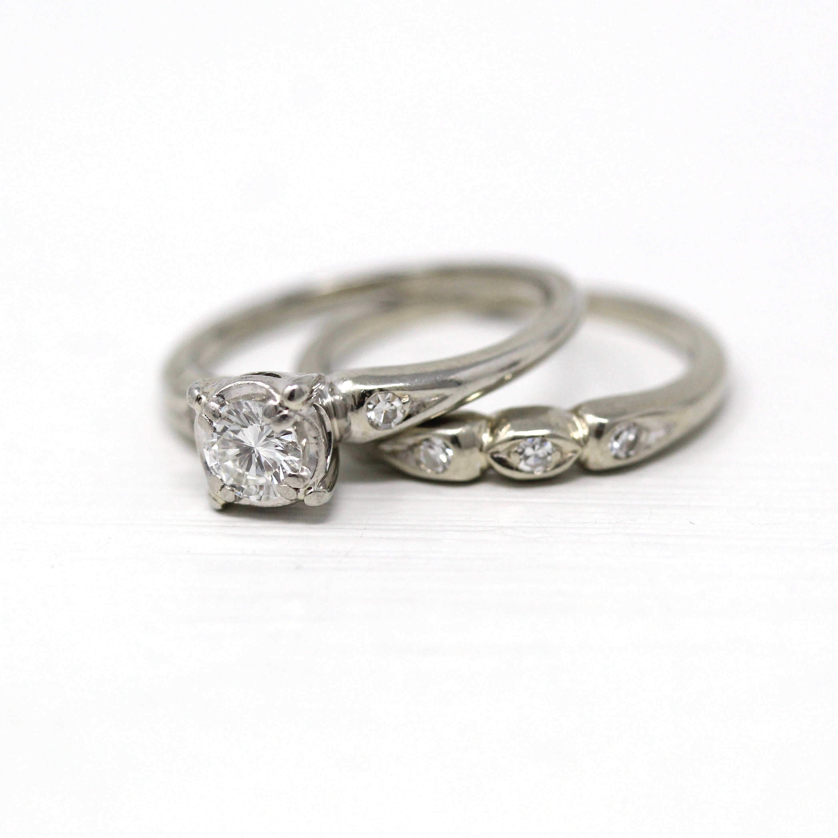 9 Best Vintage Engagement Rings | Plus Lifestyles | Wedding rings vintage, Engagement  rings, Wedding ring sets