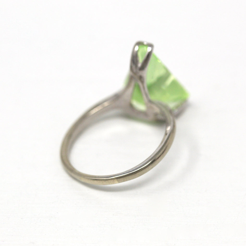 Created Spinel Ring - Retro 10k White Gold Fancy Cut Green Stone - Vintage Circa 1960s Era Size 8 1/4 Fine Statement Cocktail 60s Jewelry