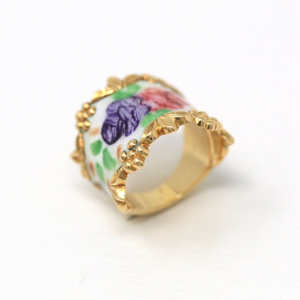 Vintage Flower Band - Retro Gold Washed Sterling Silver Guilloché Enamel Ring - Circa 1960s Size 3 1/2 Pink Purple Vargas Vermeil Jewelry