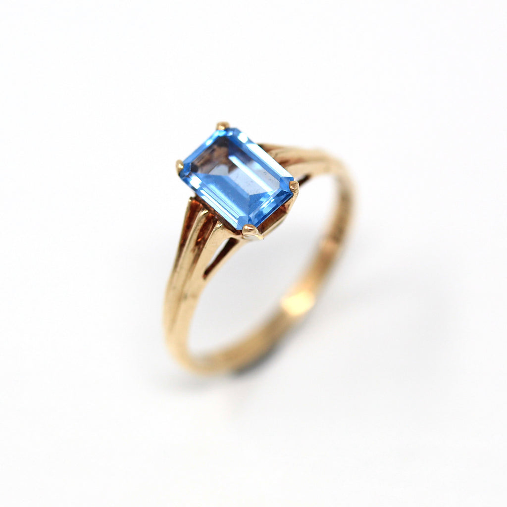 Created Spinel Ring - Vintage 10k Yellow Gold Blue .95 CT Stone Solitaire Tapered Band - Retro Circa 1960s Size 5 Baden & Foss Fine Jewelry