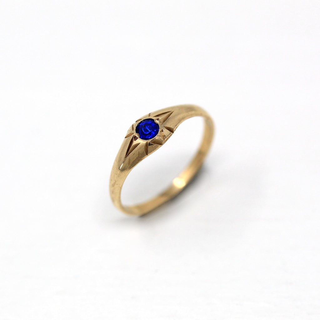 Vintage Baby Ring - Retro 10k Yellow Gold Incised Star Design Blue Glass Stone - Circa 1940s Era Size 1 Simulated Sapphire Fine 40s Jewelry