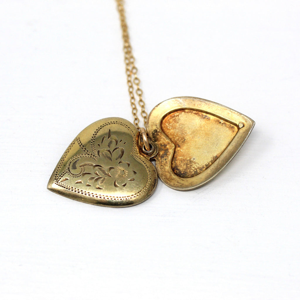 Vintage Heart Locket - Retro 12k Gold Filled Engraved Flowers Designs Pendant Necklace - Circa 1940s Floral Keepsake Statement 40s Jewelry